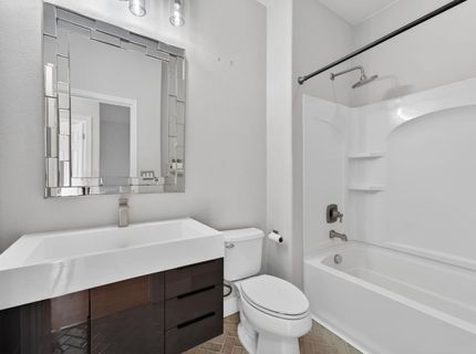 6188 Lonetree Blvd, Rocklin, CA 95765 Photo