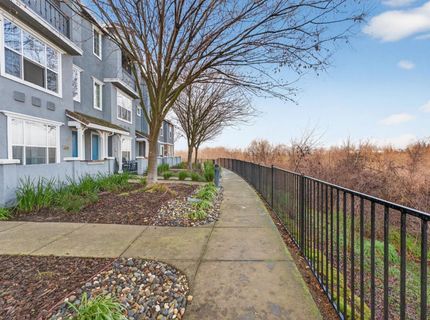 6188 Lonetree Blvd, Rocklin, CA 95765 Photo