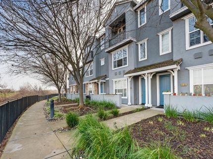 6188 Lonetree Blvd, Rocklin, CA 95765 Photo