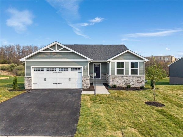 42 MONTVUE DR, FISHERSVILLE, VA 22939