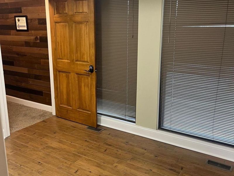 540 Enterprise Drive, Unit B, Lewis Center, OH 43035 Photo 5