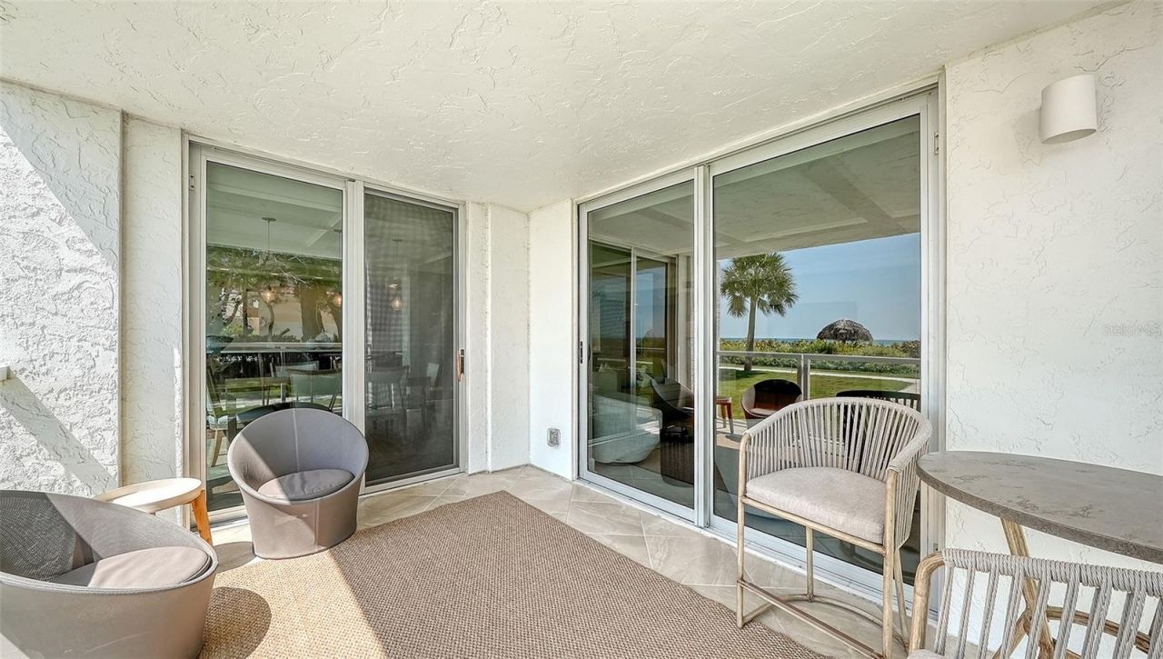 2425 Gulf Of Mexico Drive, Unit 1A, Longboat Key, FL 34228 Photo