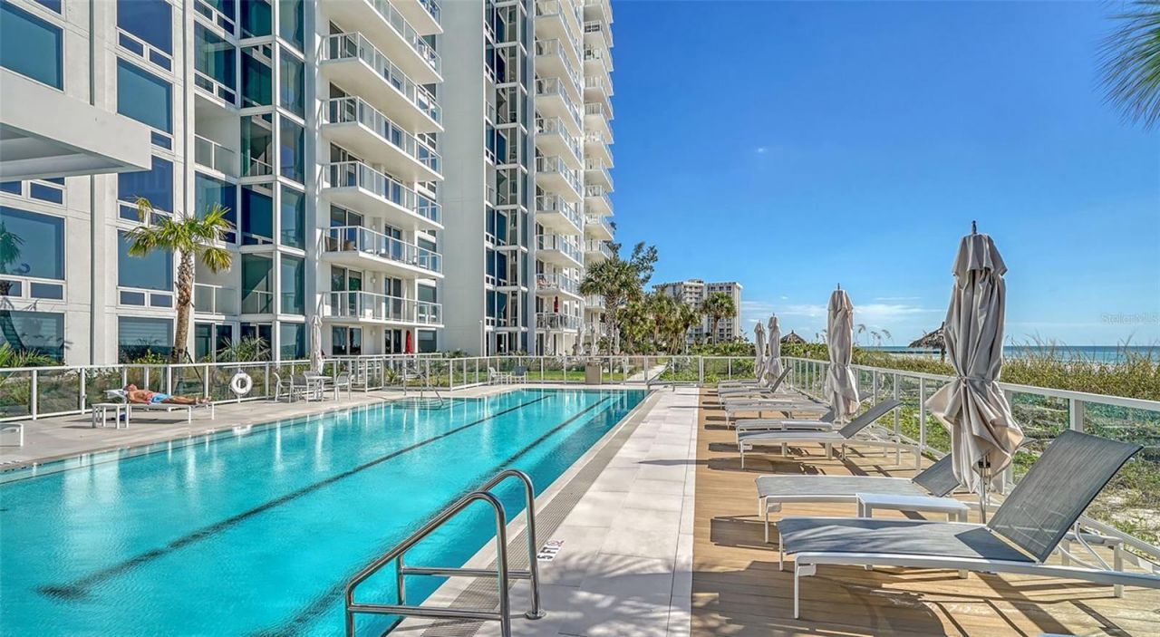 2425 Gulf Of Mexico Drive, Unit 1A, Longboat Key, FL 34228 Photo