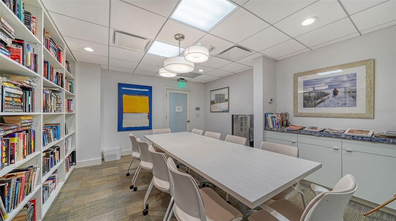 2425 Gulf Of Mexico Drive, Unit 1A, Longboat Key, FL 34228 Photo