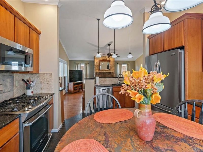 3302 Village Drive, Fairfield, OH 45014 Photo 5