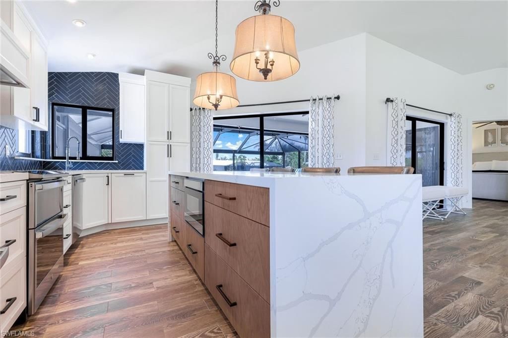 999 East Valley Dr , Bonita Springs, FL 34134 Photo