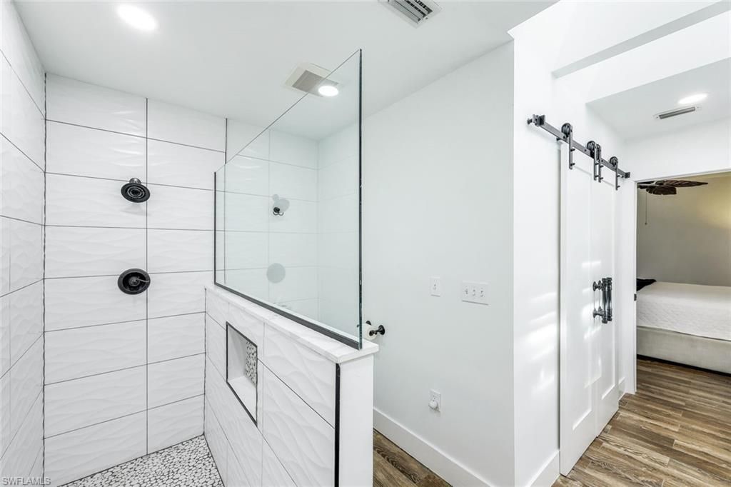 999 East Valley Dr, Bonita Springs, FL 34134 Photo