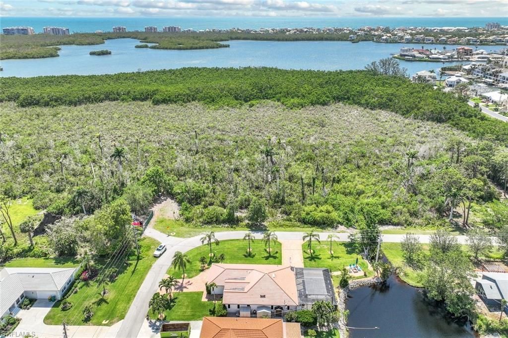 999 East Valley Dr , Bonita Springs, FL 34134 Photo