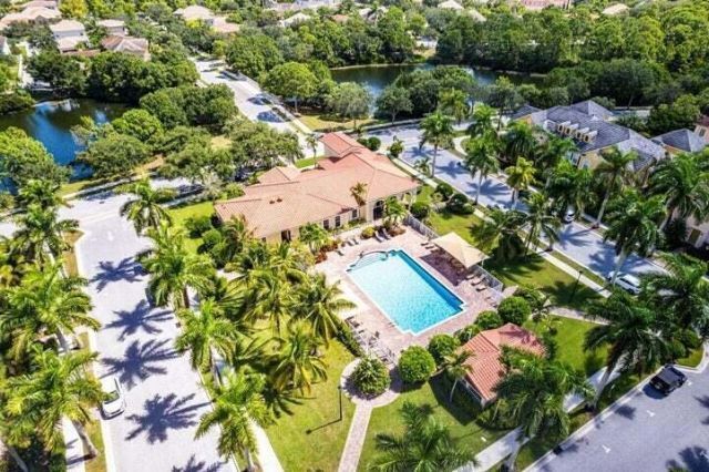 207 Edenberry Avenue, Jupiter, FL 33458 Photo