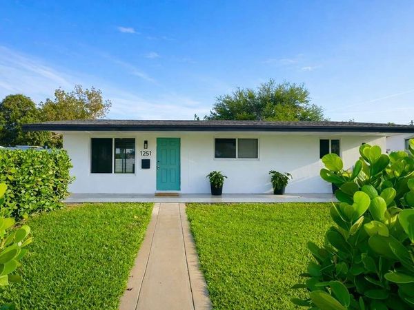 1251 NE 211th Terrace, Miami, FL 33179