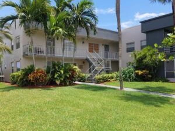 767 Burgundy, Delray Beach, FL 33484