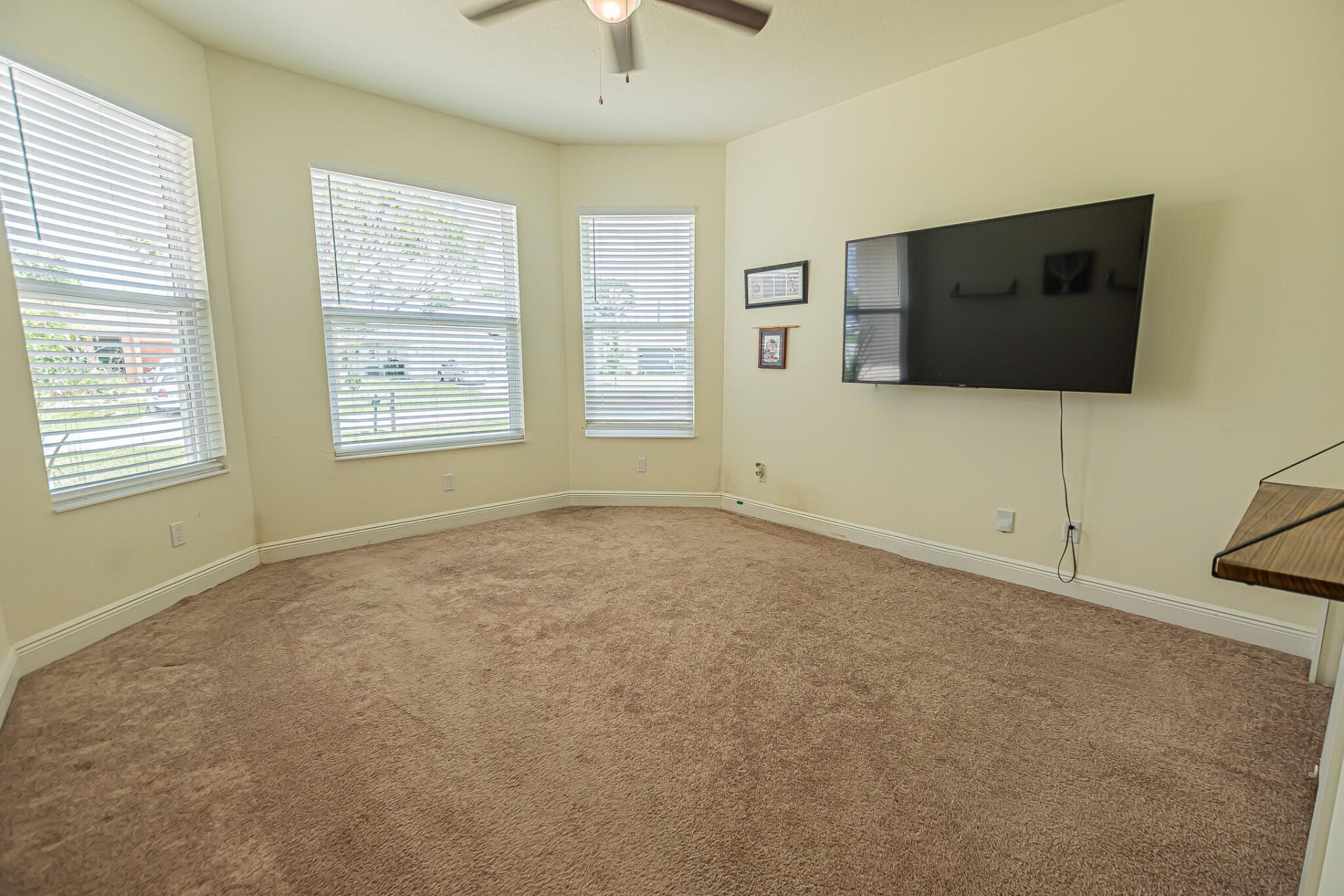 930 SW Versailles Avenue, Port Saint Lucie, FL 34953 Photo