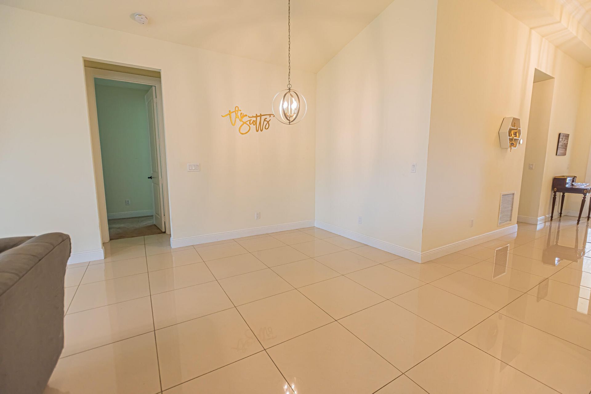 930 SW Versailles Avenue, Port Saint Lucie, FL 34953 Photo