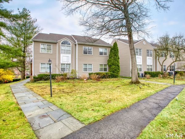 51 Old Kings , Unit 12, Greenwich, CT 06870