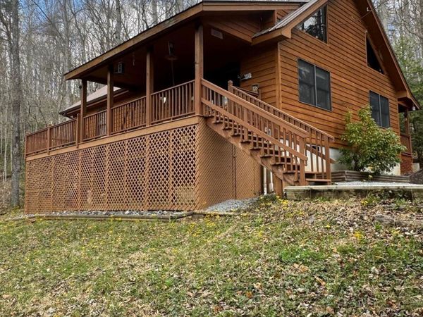 315 N River Road, Sylva, NC 28779