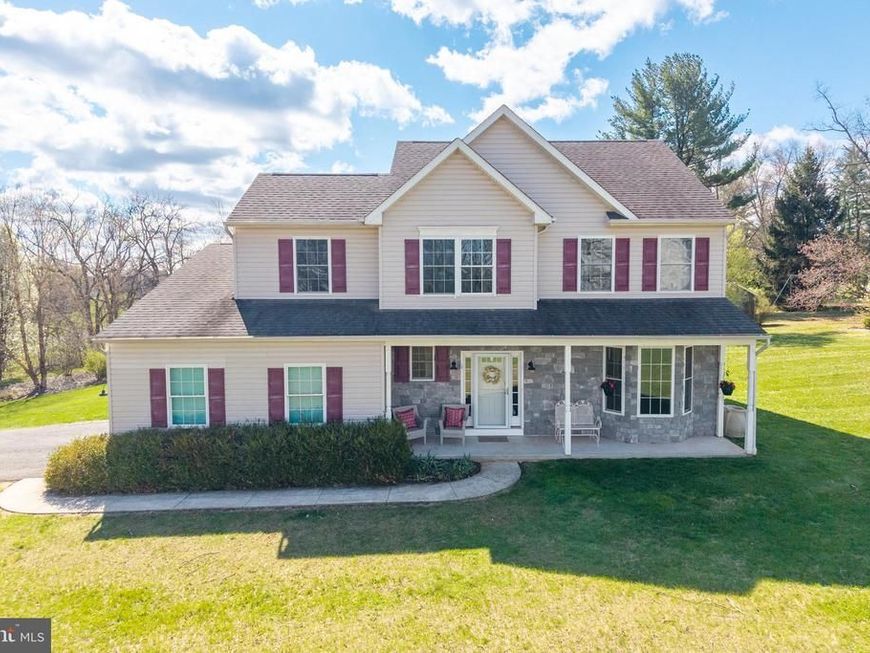 1 Winslow Drive, Phoenixville, PA 19460 Main Photo