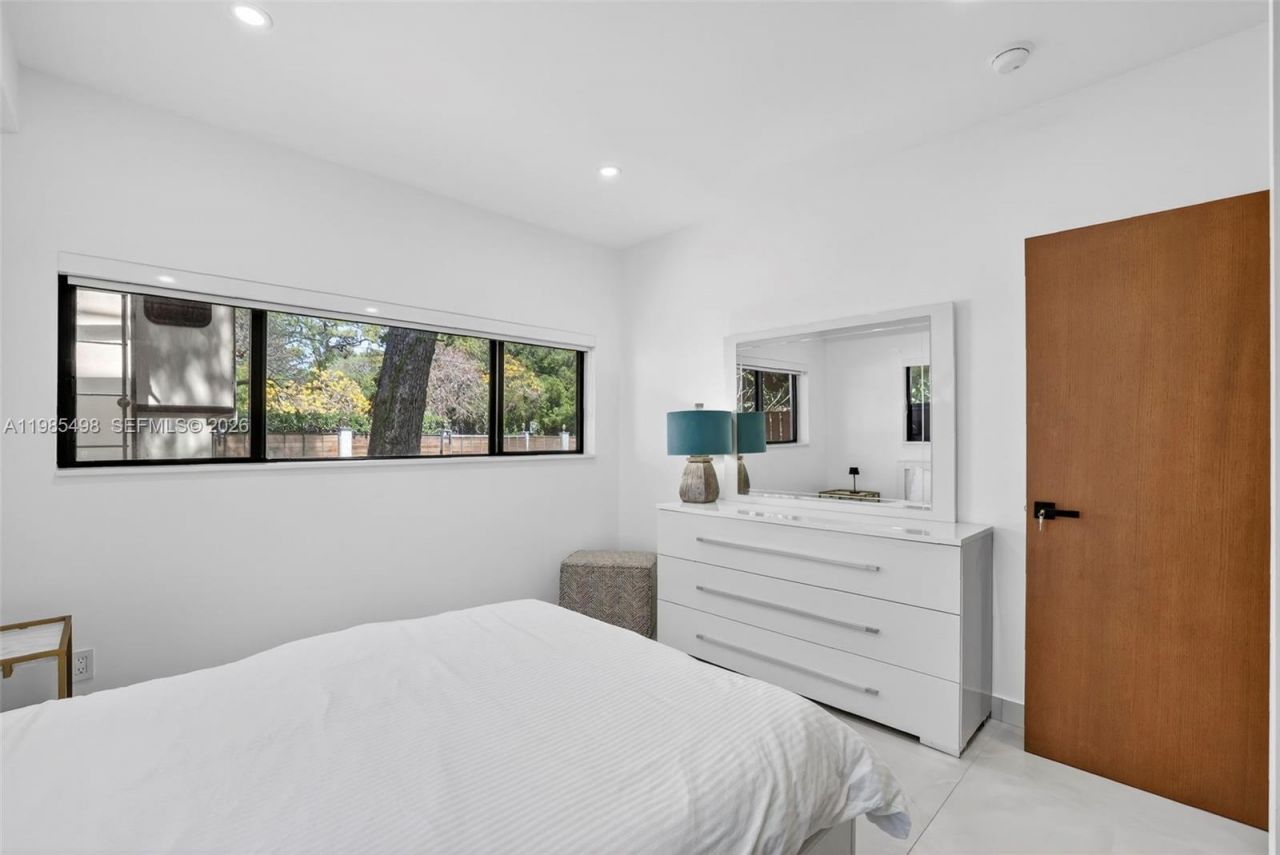 3000 Riverland Rd, Fort Lauderdale, FL 33312 Photo