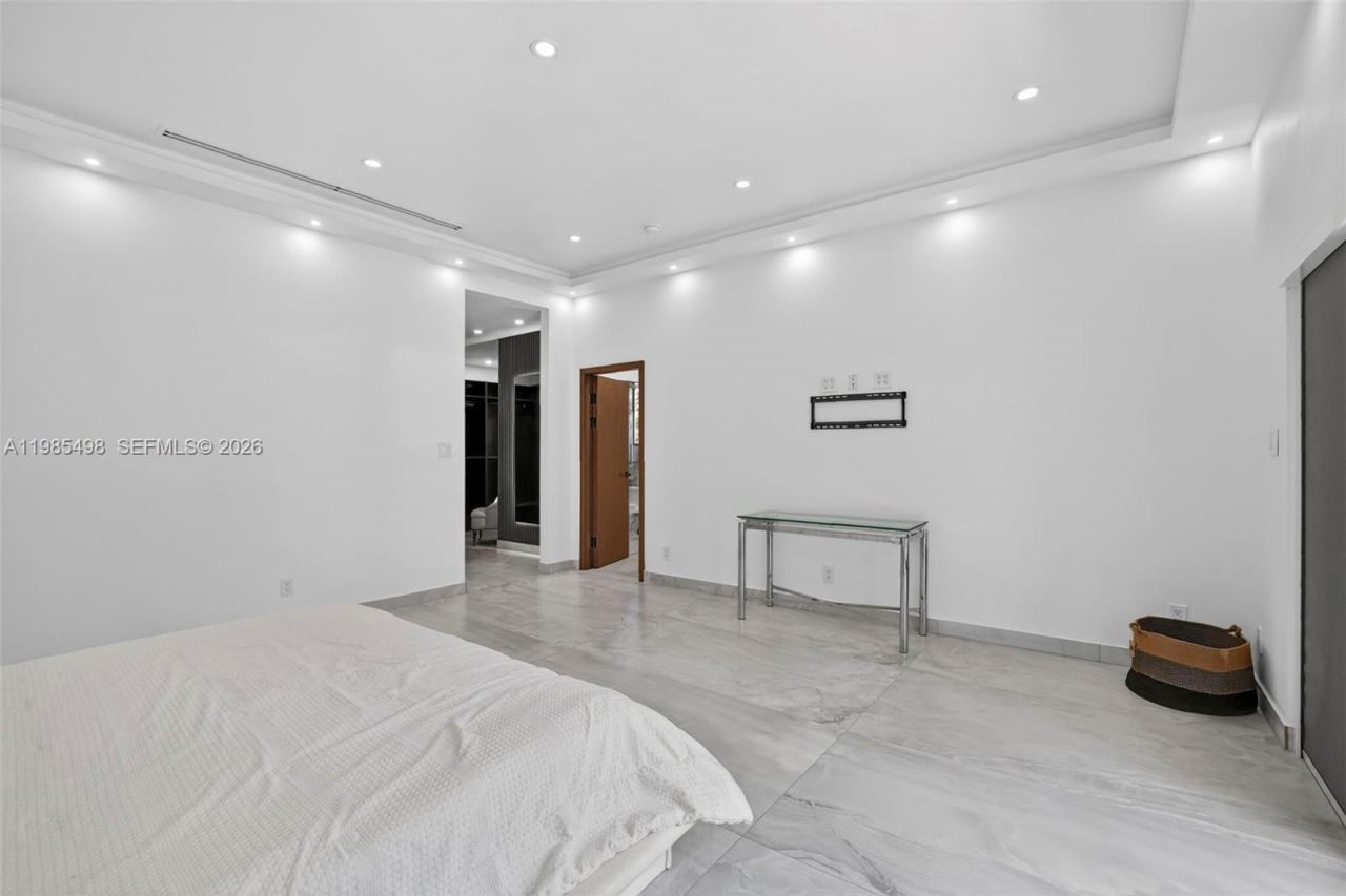 3000 Riverland Rd, Fort Lauderdale, FL 33312 Photo