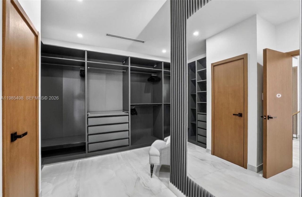 3000 Riverland Rd, Fort Lauderdale, FL 33312 Photo