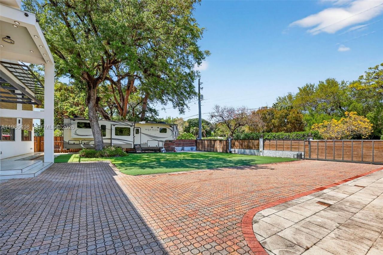 3000 Riverland Rd, Fort Lauderdale, FL 33312 Photo