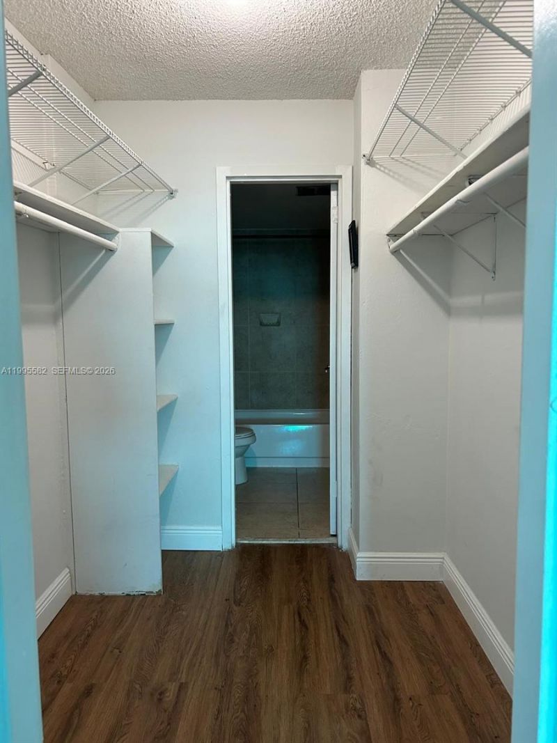 1805 Sans Souci Blvd, Unit 528, North Miami, FL 33181 Photo