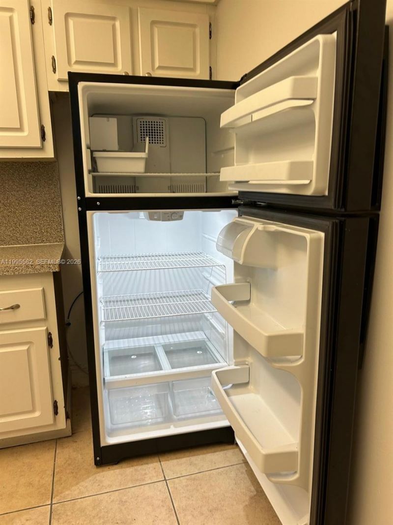 1805 Sans Souci Blvd, Unit 528, North Miami, FL 33181 Photo