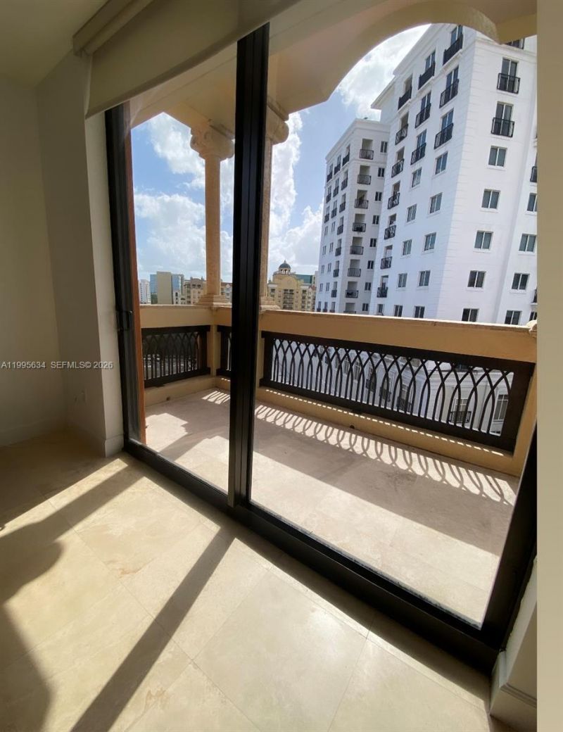 55 Merrick Way, Unit 800, Coral Gables, FL 33134 Photo