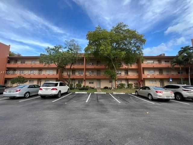 8810 W Mcnab Rd, Unit 204, Tamarac, FL 33321 Photo