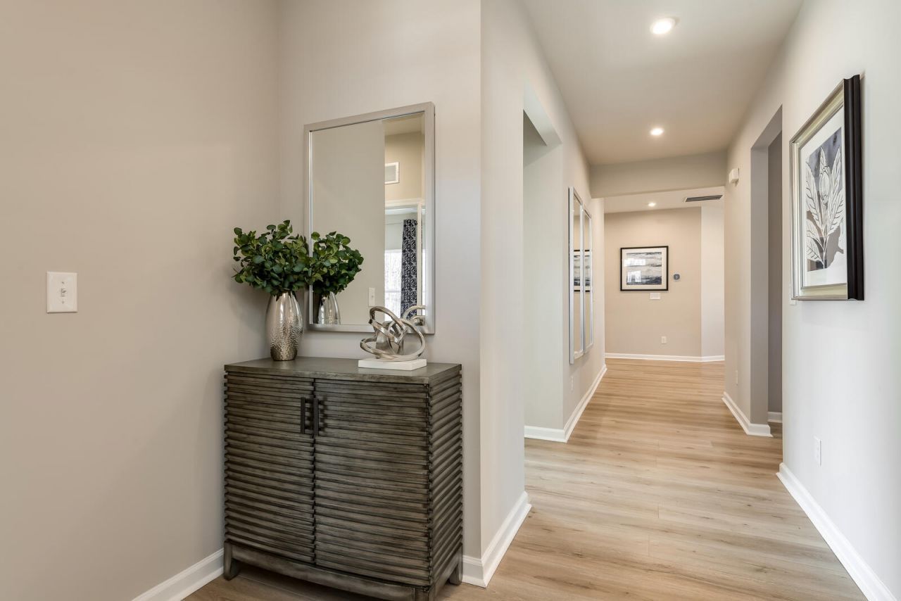 1031 Lacebark Drive Photo 11