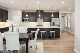 1031 Lacebark Drive photo 4