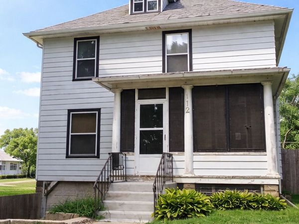 112 7th Avenue , Sterling, IL 61081