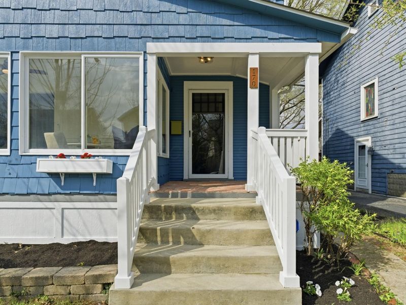 170 E Tulane Road, Columbus, OH 43202 Photo 2