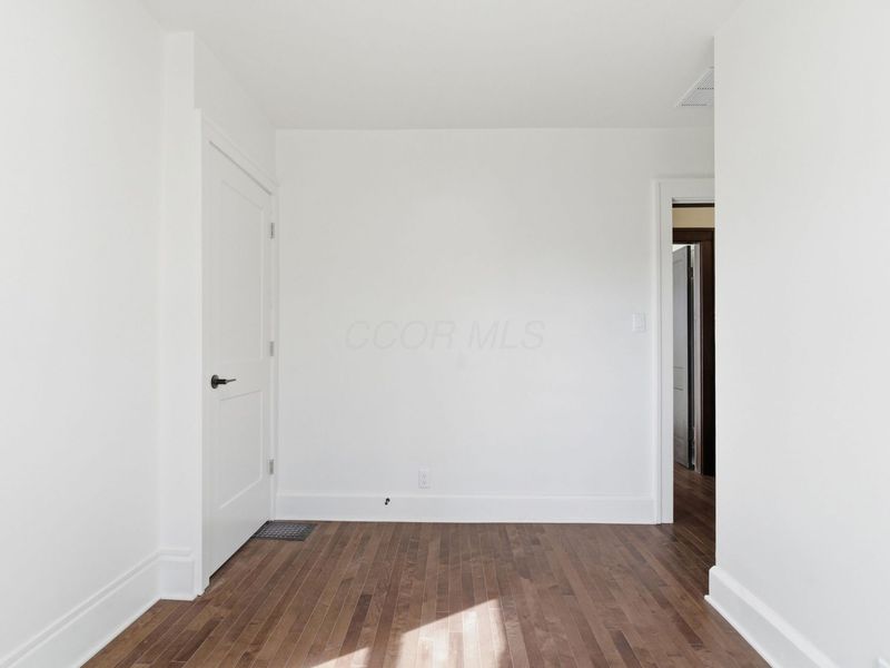 170 E Tulane Road, Columbus, OH 43202 Photo 30