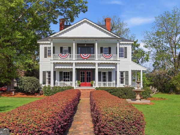 8075 Lakeview Road, Statesboro, GA 30461