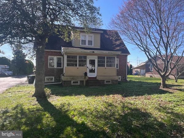 1806 WALNUT STREET, WILMINGTON, DE 19809