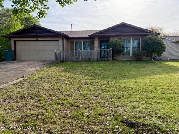 7208 Stonegate Boulevard, Southaven, MS 38671