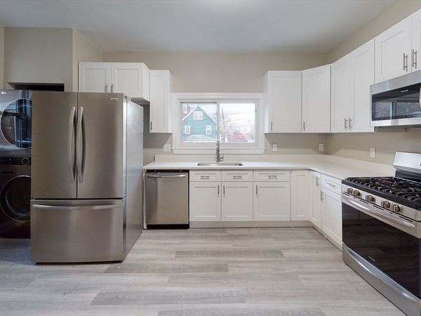 1011 Washington, Unit 2, Newton, MA 02460