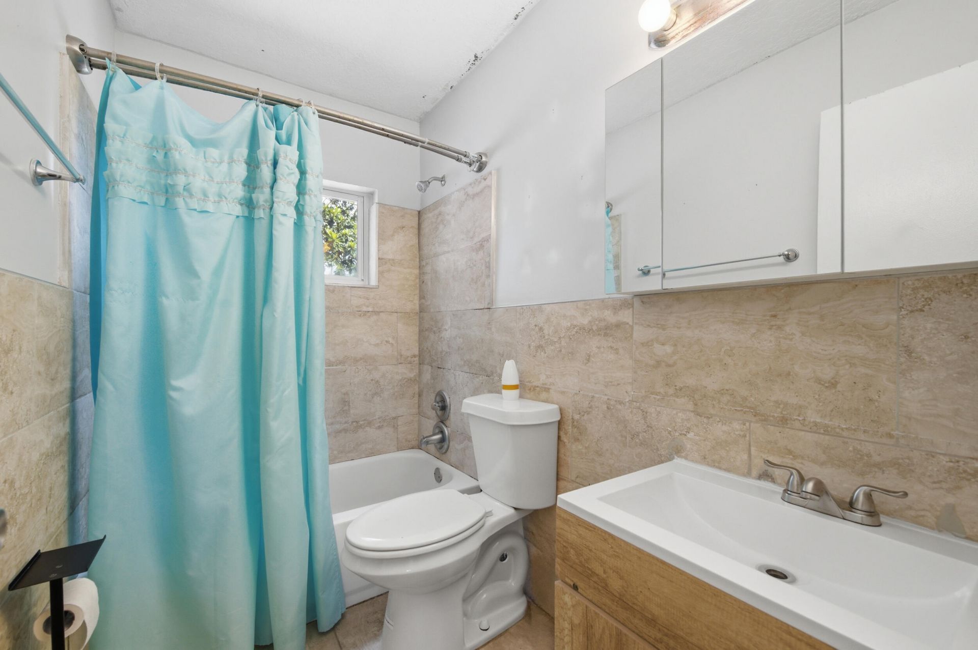 3821 NW 4th Place, Lauderhill, FL 33311 Photo