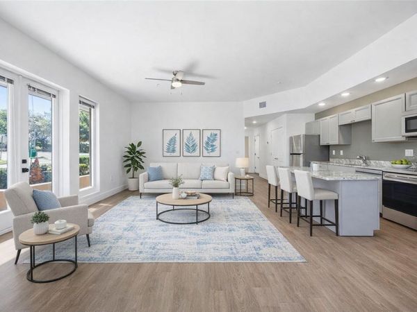 100 N DEWEY STREET, EUSTIS, FL 32726