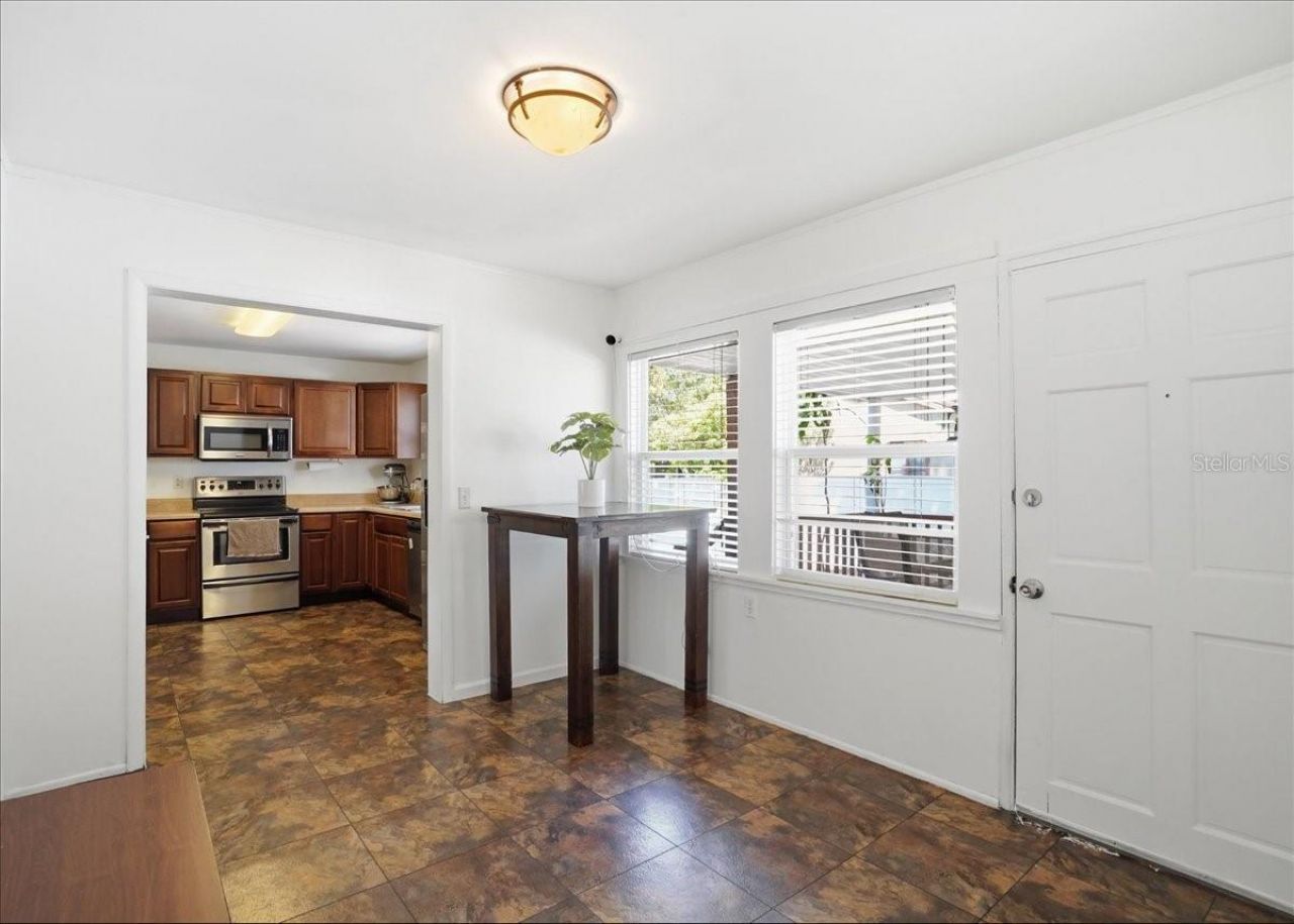 3337 16th Street N, Saint Petersburg, FL 33704 Photo