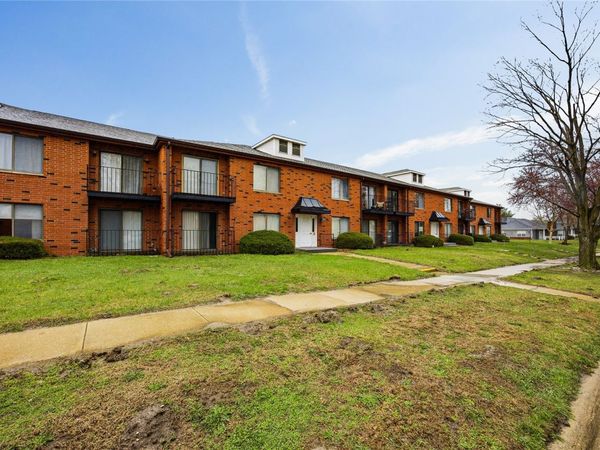 830 Kerry Lane SE, Unit 19, Cedar Rapids, IA 52403