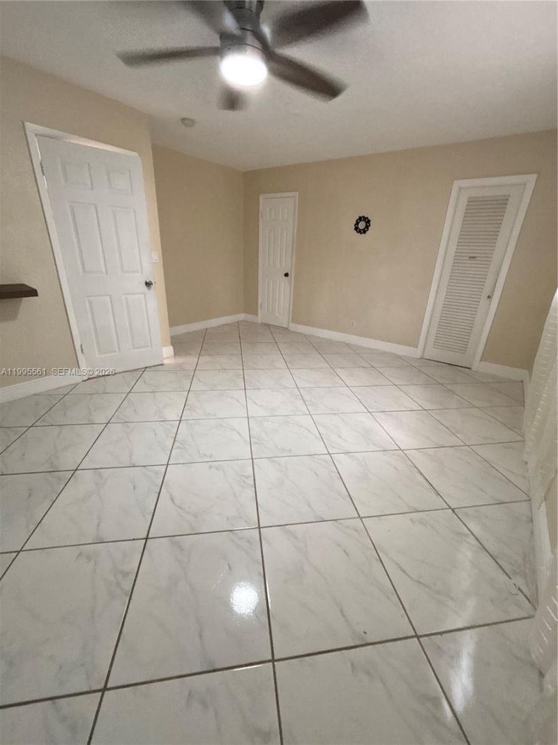 839 S Highland Dr, Unit Right, Hollywood, FL 33021 Photo