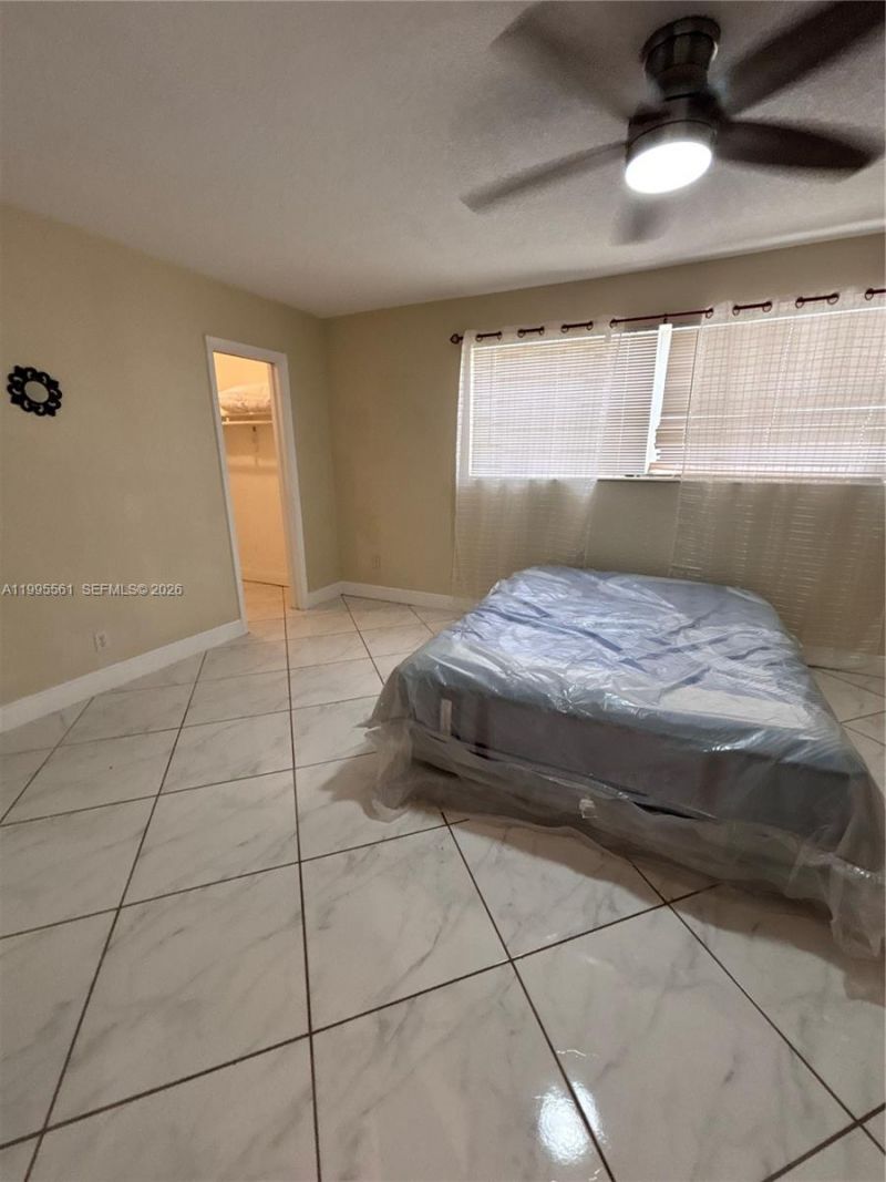 839 S Highland Dr, Unit Right, Hollywood, FL 33021 Photo