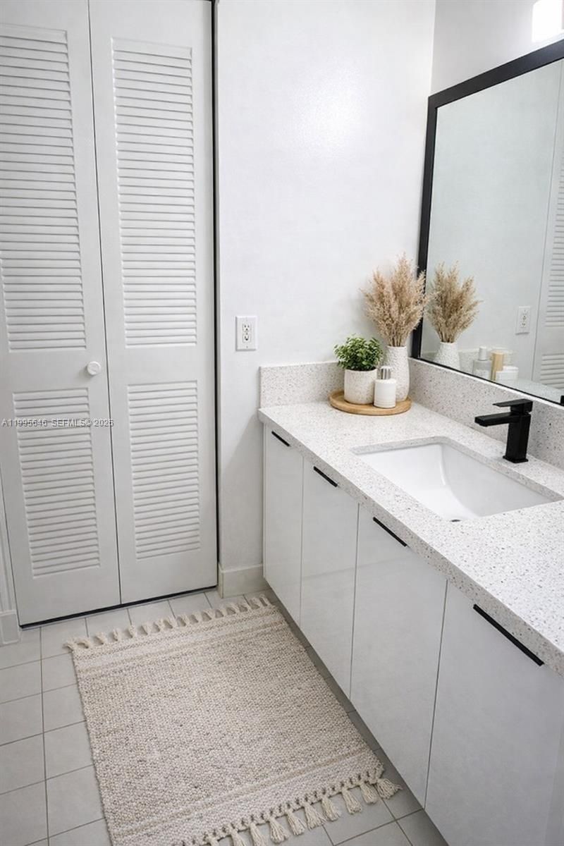 12124 Saint Andrews Pl, Unit 305, Miramar, FL 33025 Photo