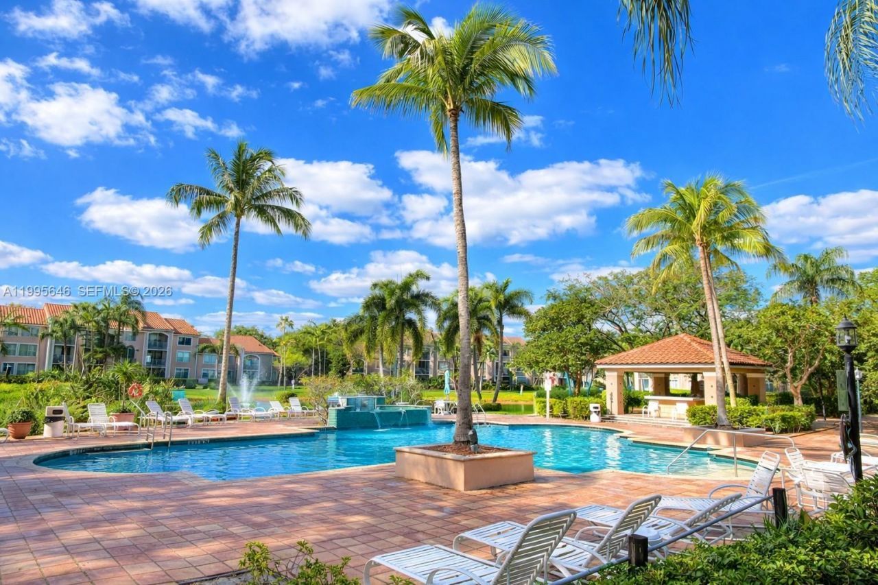 12124 Saint Andrews Pl, Unit 305, Miramar, FL 33025 Photo