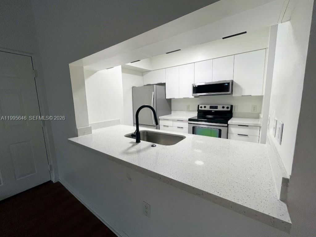 12124 Saint Andrews Pl, Unit 305, Miramar, FL 33025 Photo