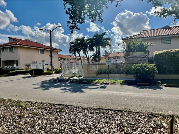 550 SW 115th Ave, Unit 405H, Sweetwater, FL 33174