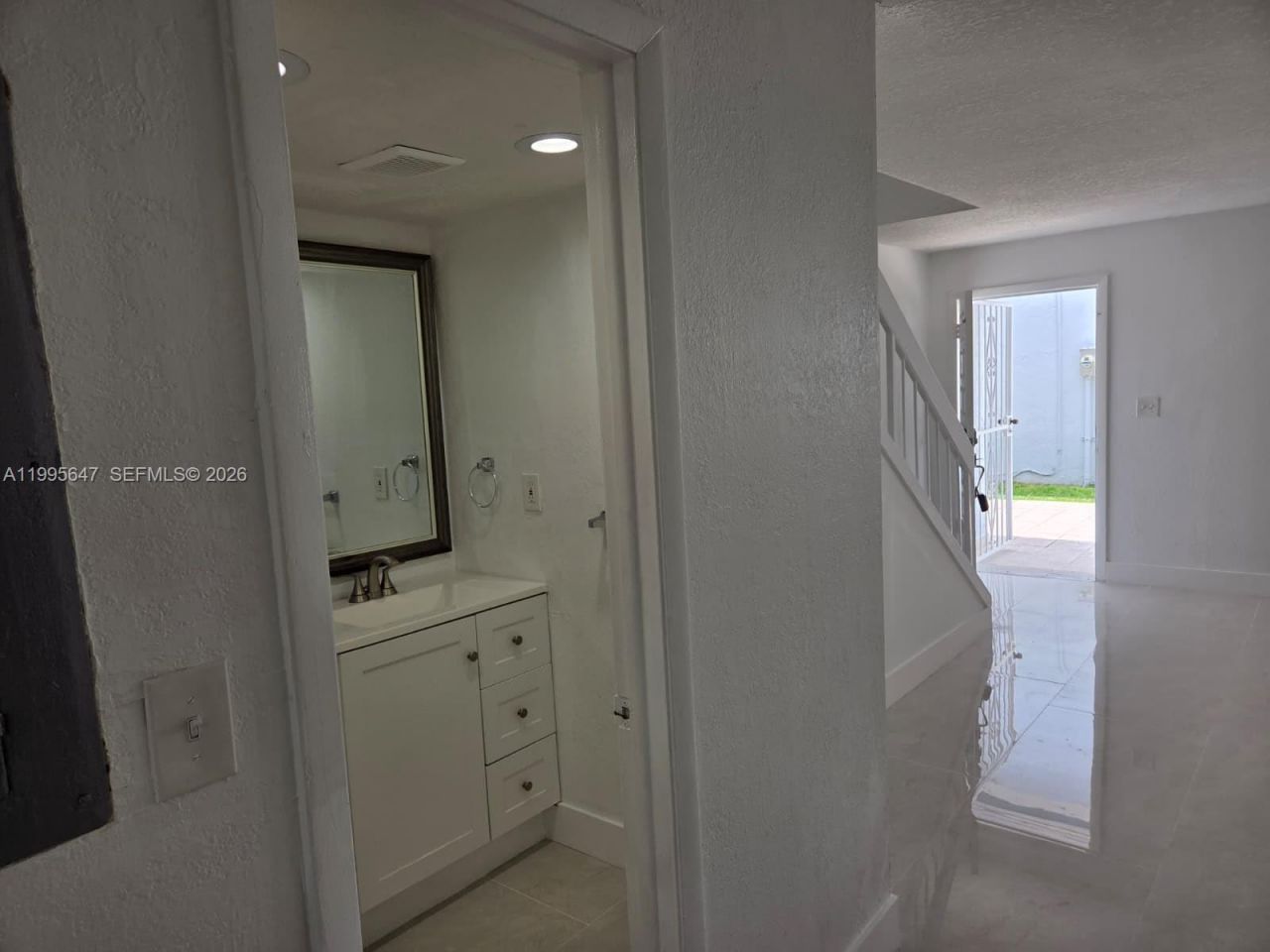 550 SW 115th Ave, Unit 405H, Sweetwater, FL 33174 Photo