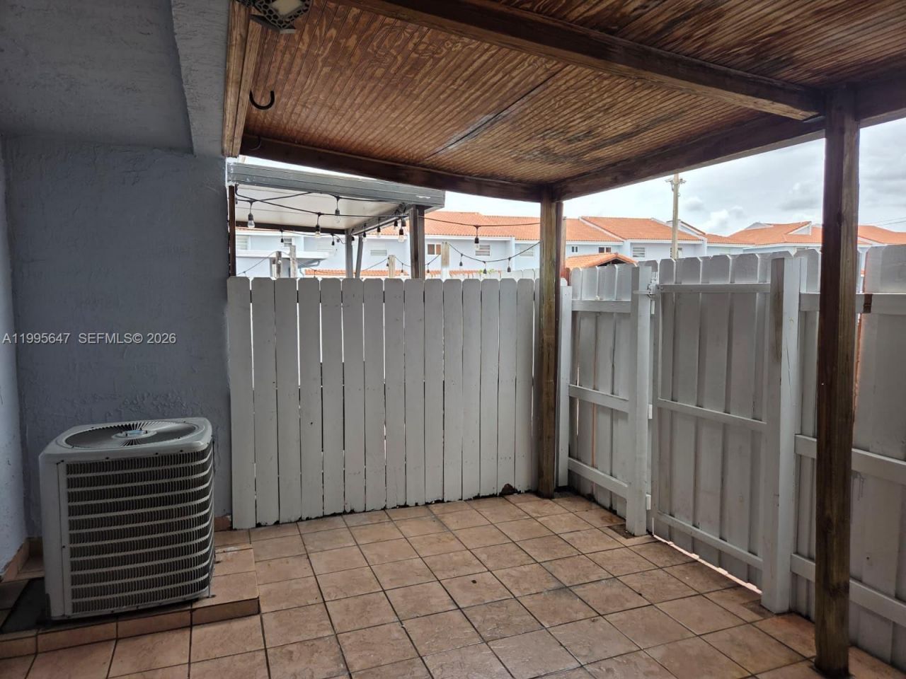 550 SW 115th Ave, Unit 405H, Sweetwater, FL 33174 Photo