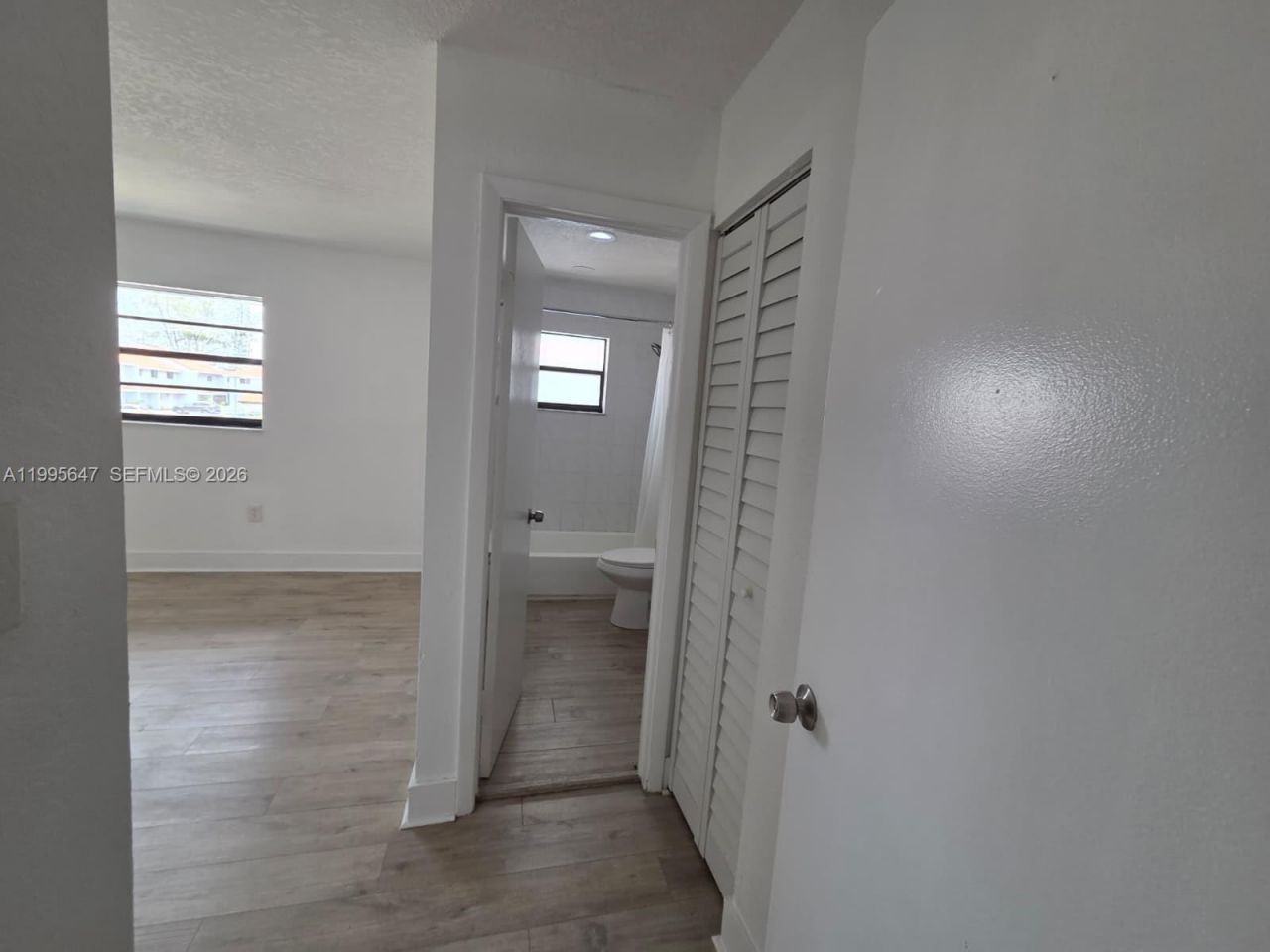 550 SW 115th Ave, Unit 405H, Sweetwater, FL 33174 Photo